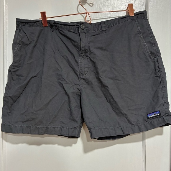 Patagonia Other - Patagonia Men's Charcoal Lightweight Shorts Size 38